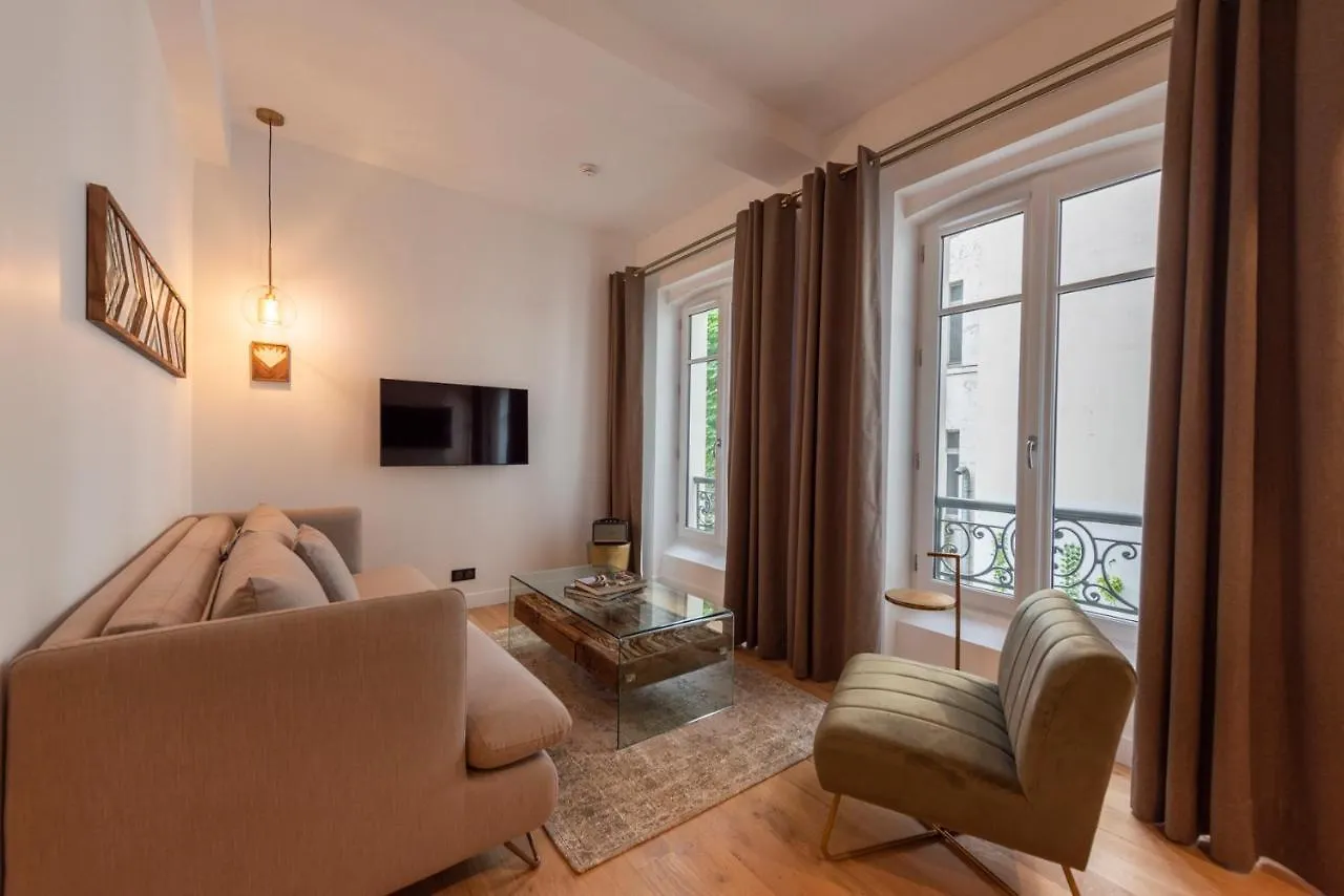 Διαμέρισμα O'Lord, 4 Etoiles, Residence De Luxe Champs-Elysees Παρίσι Γαλλία