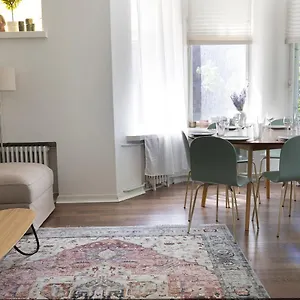 2ndhomes City Center 2br By The Finnish National Theatre With Balcony And Park View Apartment Helsinki
