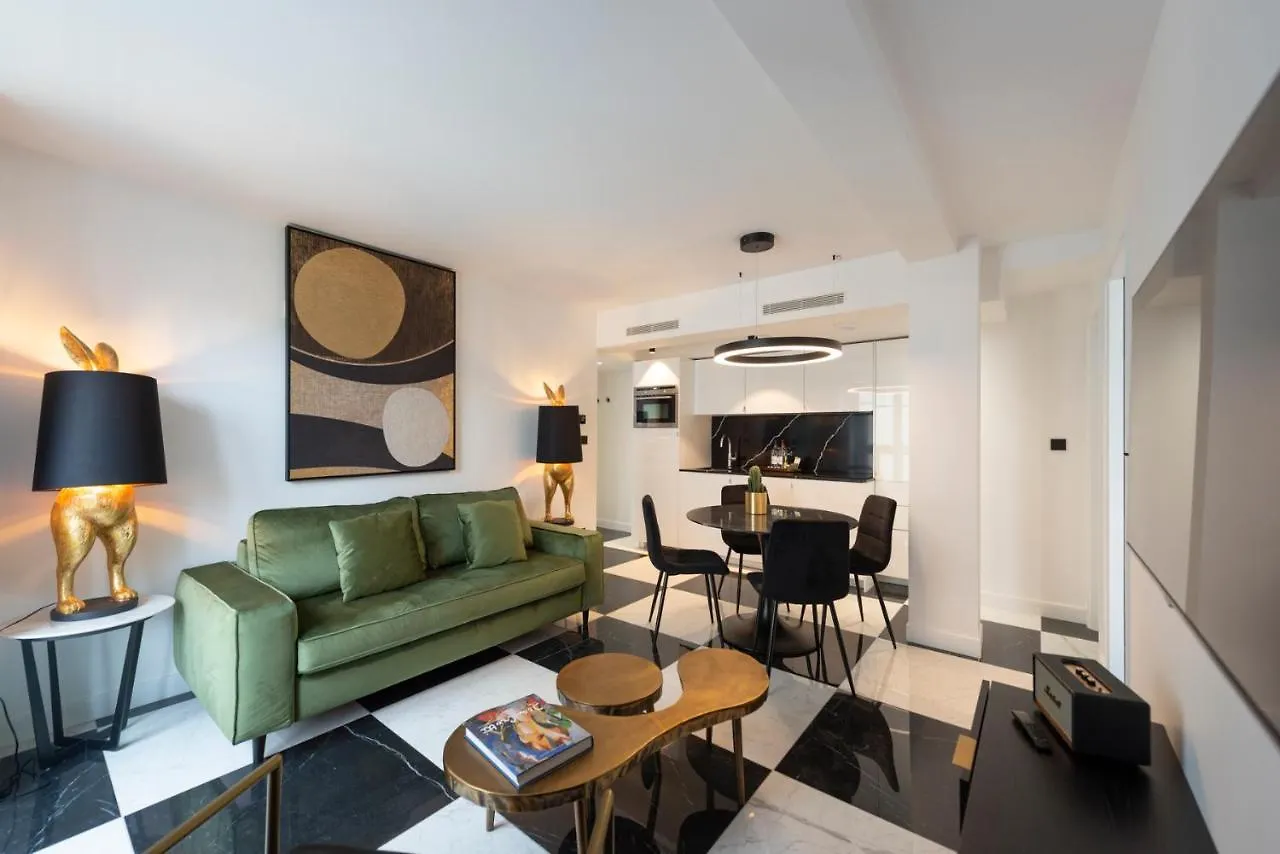 アパート O'Lord, 4 Etoiles, Residence De Luxe Champs-Elysees パリ