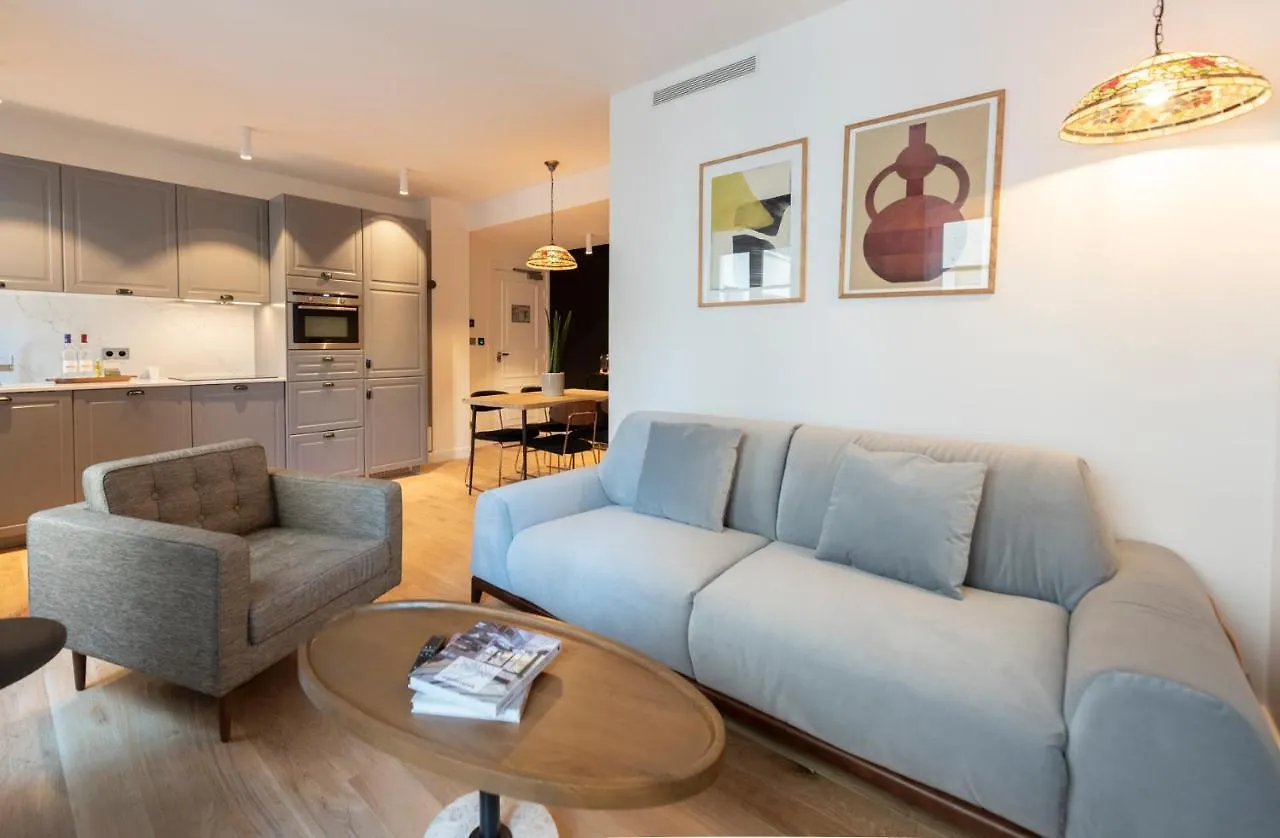 Apartment O'Lord, 4 Etoiles, Residence De Luxe Champs-Elysees Paris
