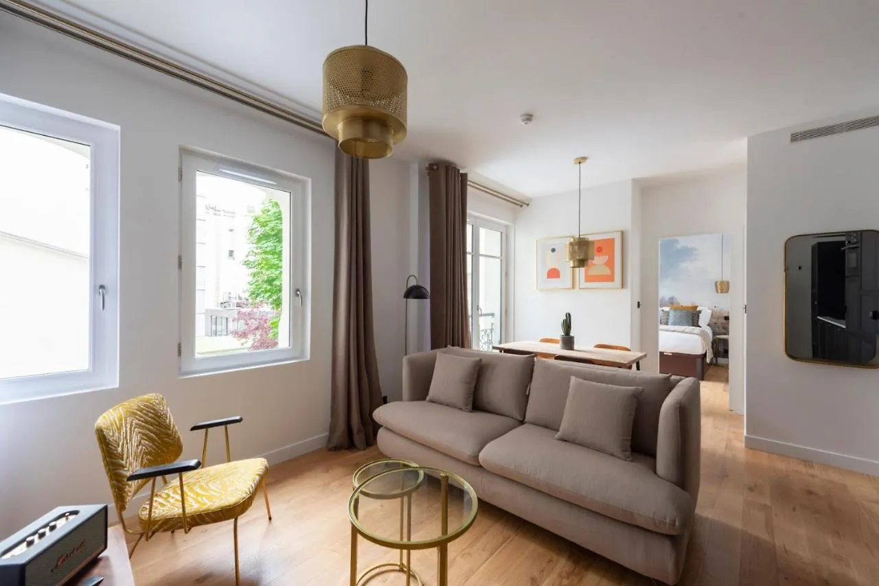 O'Lord, 4 Etoiles, Residence De Luxe Champs-Elysees パリ アパート