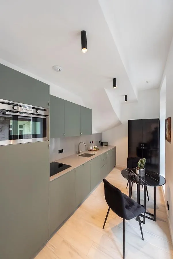 Apartment O'Lord, 4 Etoiles, Residence De Luxe Champs-Elysees Paris France