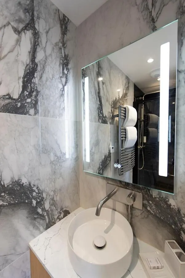 Apartment O'Lord, 4 Etoiles, Residence De Luxe Champs-Elysees Paris